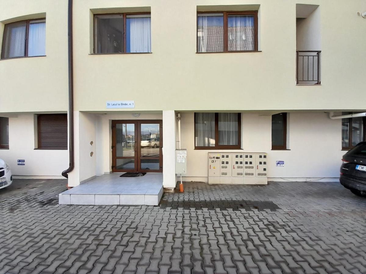 By The Nr 4 Vrt Apartment